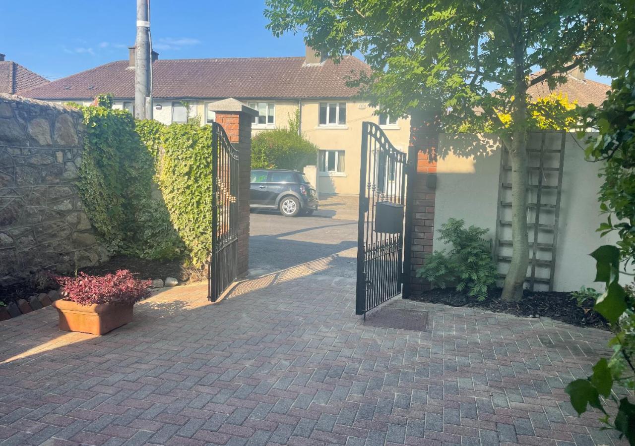 Fashionable Chic Townhouse In D4 Villa Dublin Bagian luar foto